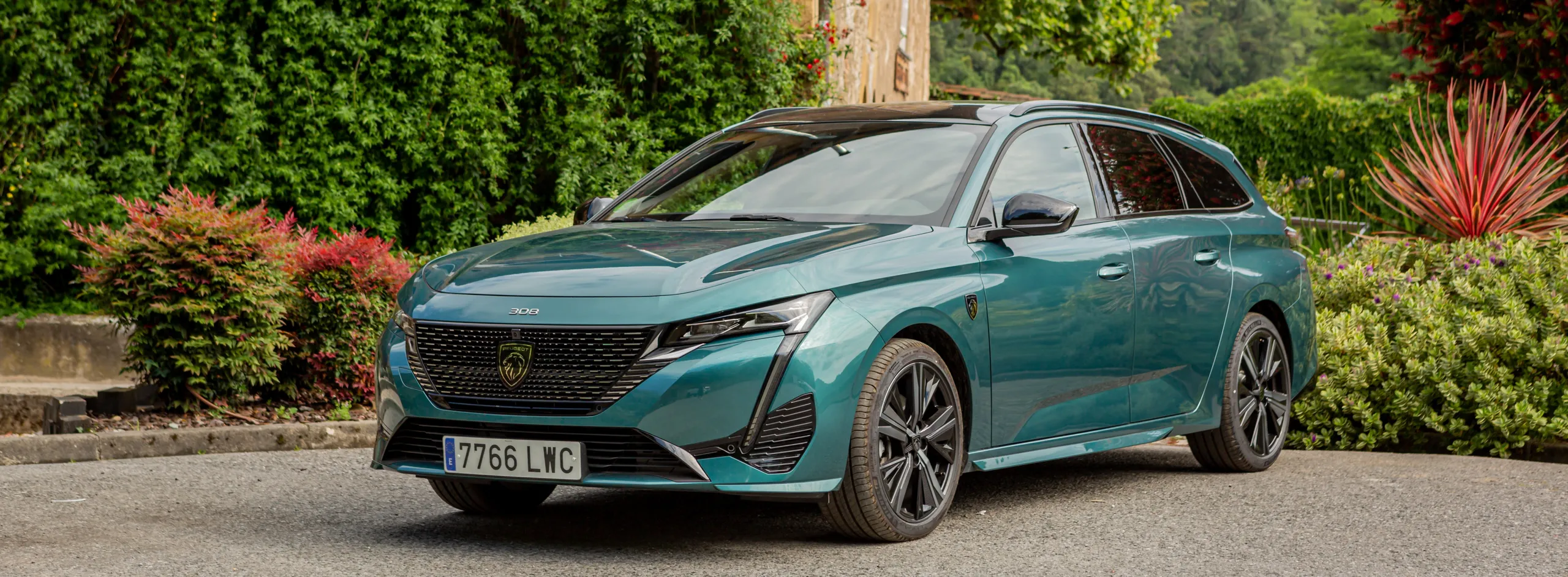 Descubre los mejores coches familiares