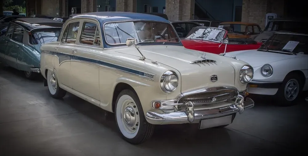 Subastas de coches en Europa de vehículos históricos restaurados.